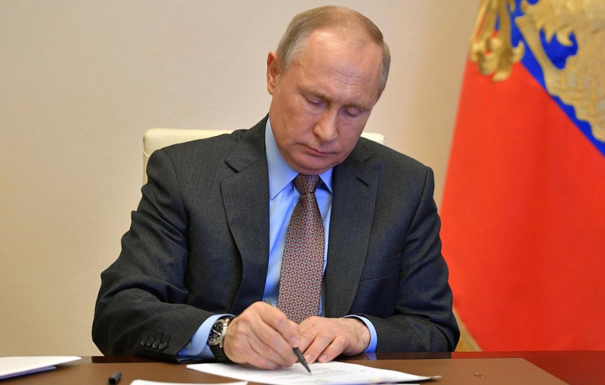 По указу Путина нижегородским учителям готовят дополнительные меры поддержки