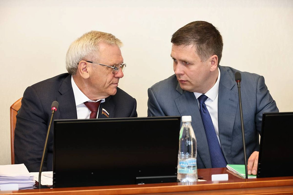 Депутаты ЗСНО перекроют лазейки для работы «разливаек» под видом ресторанов
