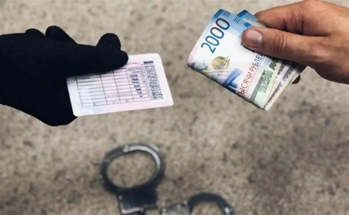 Нижегородских инспекторов Гостехнадзора обвиняют в продаже прав на трактор