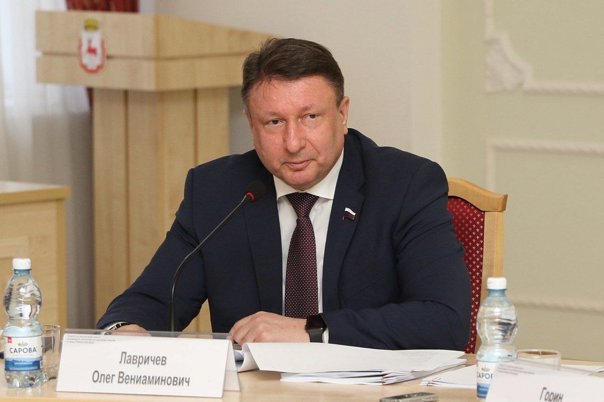 Суд продлил арест экс-спикеру нижегородской думы Олегу Лавричеву до 26 февраля
