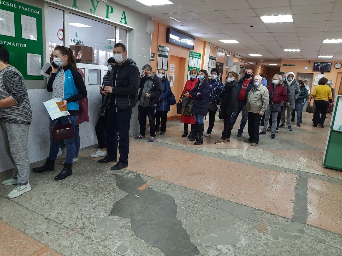 ОНФ: нижегородцы жалуются на запись к врачам и очереди на обследования