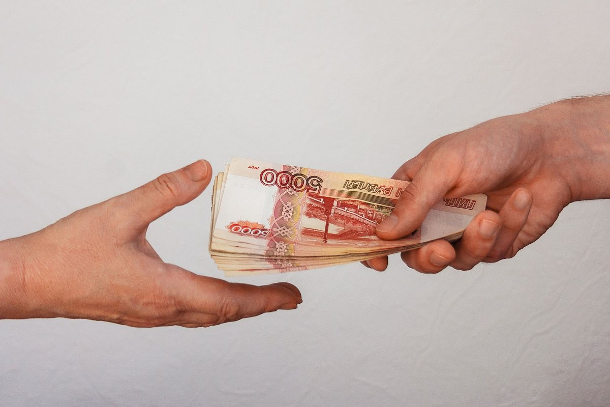 В Выксе работнику выплатят 850 тысяч рублей долга по зарплате через суд