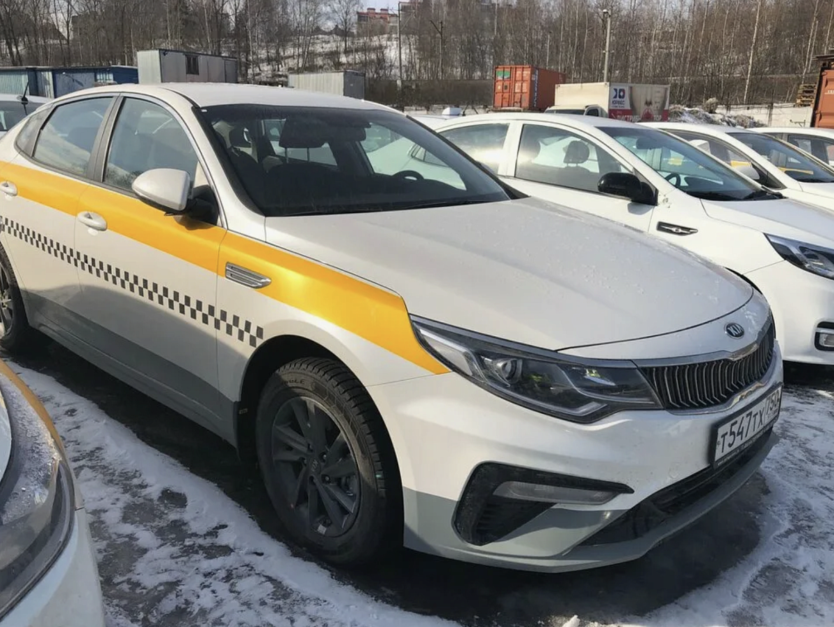 Бдительный таксист помог раскрыть мошенническую схему в Нижнем Новгороде