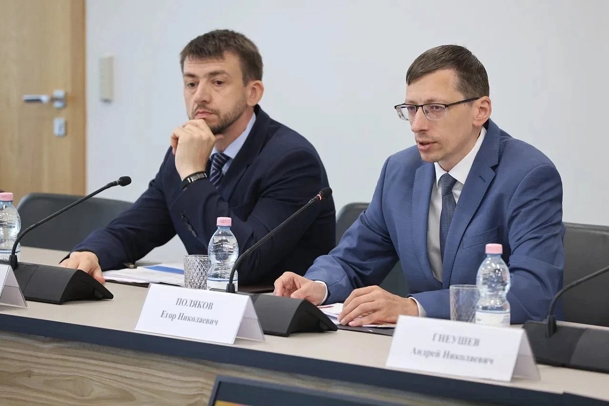Более половины теневых работников легализовали труд в Нижегородской области