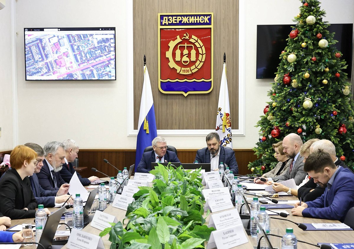 Власти намерены навести порядок на Торговой площади в Дзержинске