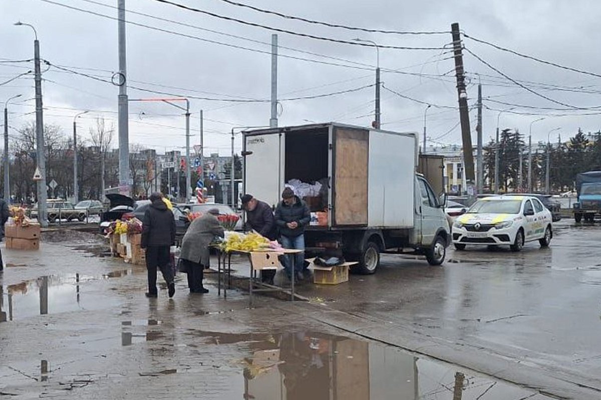 199 протоколов составили на цветочников-нелегалов в Нижегородской области