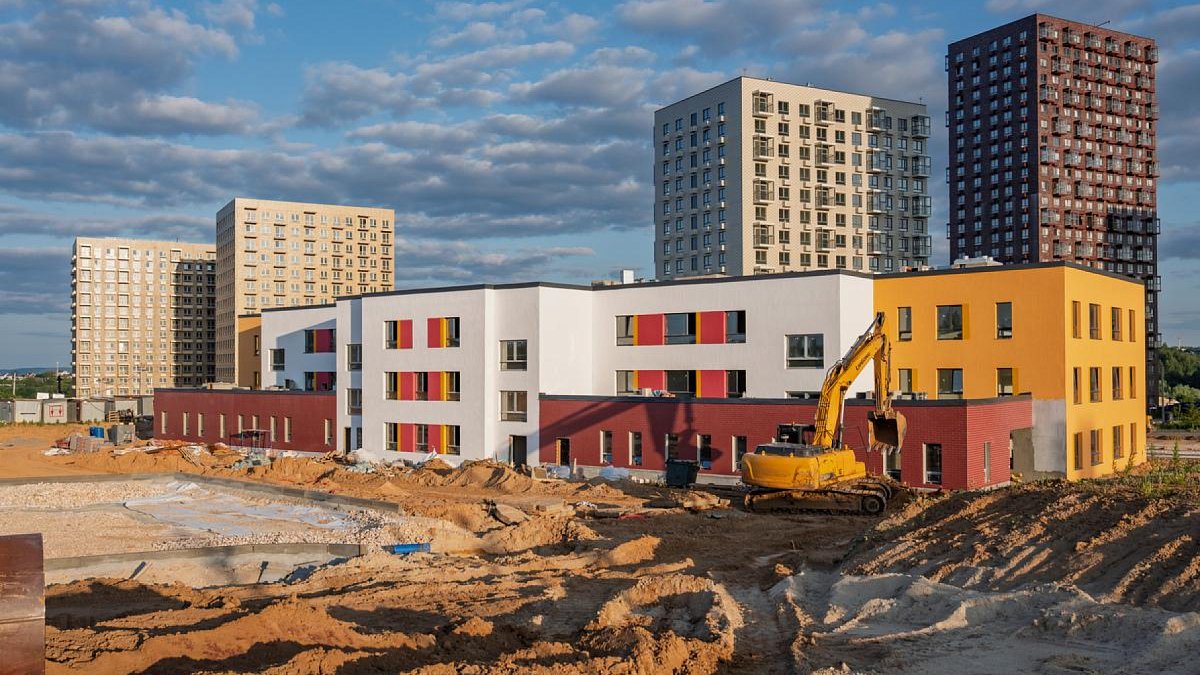 В Нижегородской области по КРТ построят 30 детсадов и 12 школ