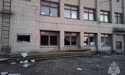 Окна в административном здании в Перевозе выбило взрывом газа