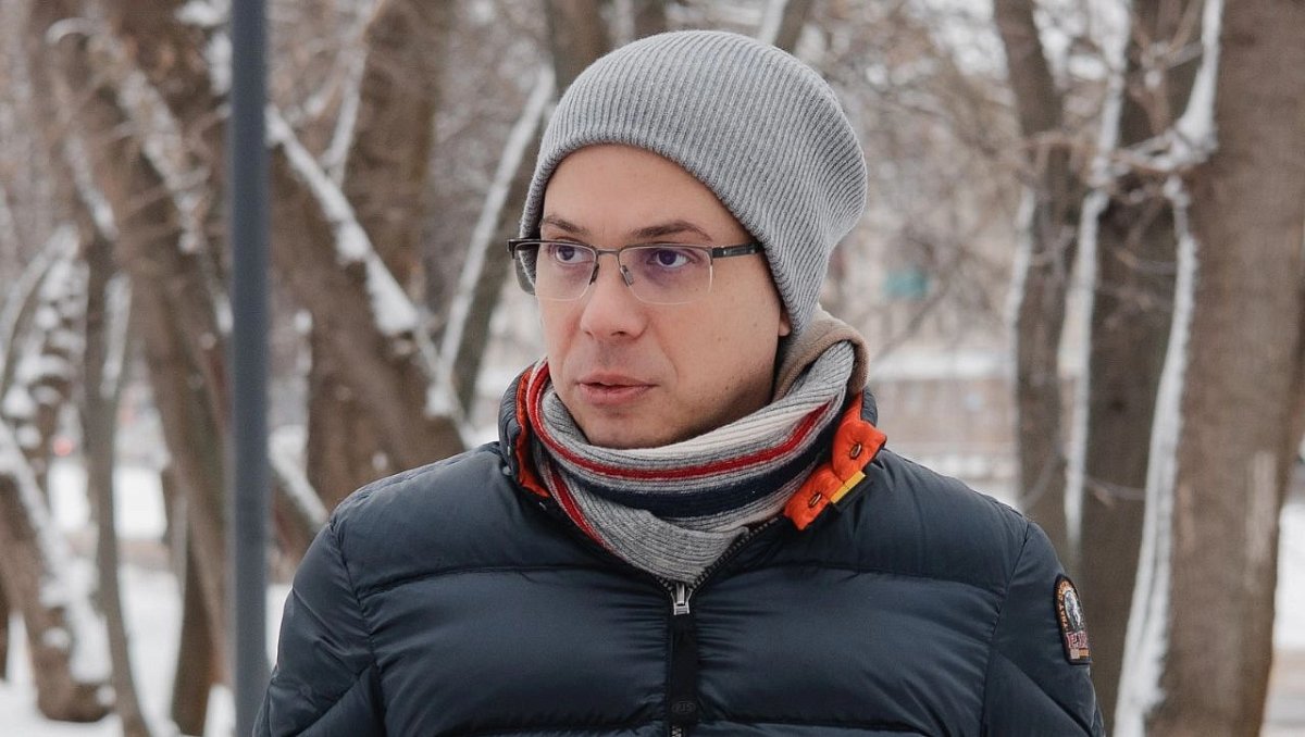 Мэр Шалабаев объяснил траты в 150 млн рублей на забор у здания ФСБ