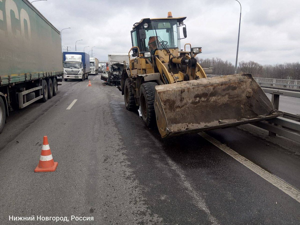 Установлены личности погибшего и пострадавшего в ДТП у Борского моста