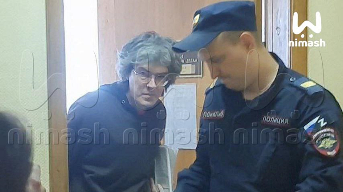 Поднебесного отпустили из СИЗО: блогеру-инцелу смягчили меру пресечения